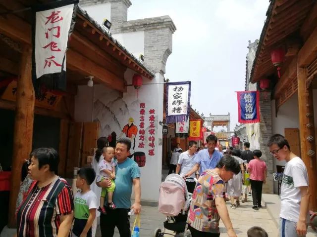 愛夏津直播，巷弄深處的獨(dú)特風(fēng)味，特色小店魅力之旅探秘