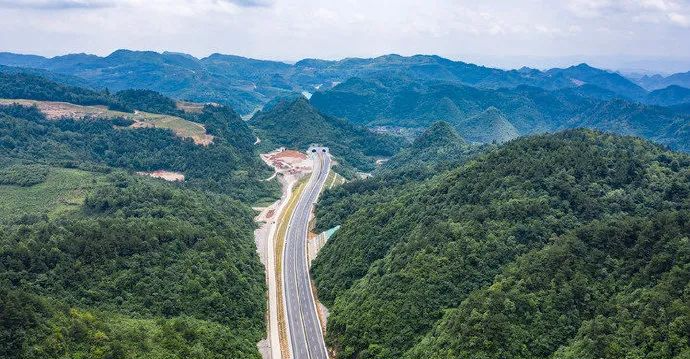 石阡至玉屏高速公路最新動態(tài)，科技驅(qū)動，便捷出行新體驗