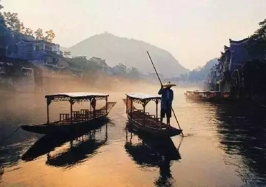 風(fēng)凰軍機(jī)處最新一期，自然美景探索之旅