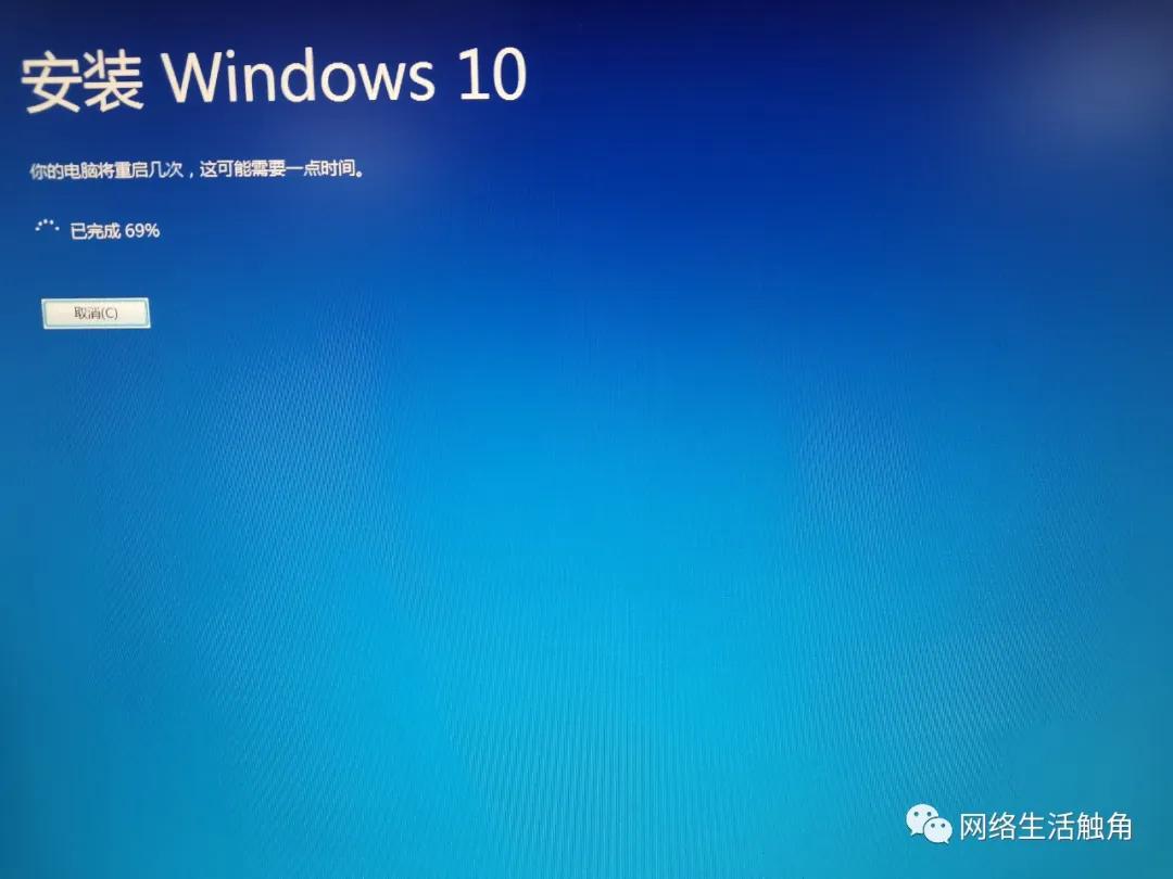 Win10最新更新引發(fā)無限重啟問題，科技巨頭如何應對挑戰(zhàn)？