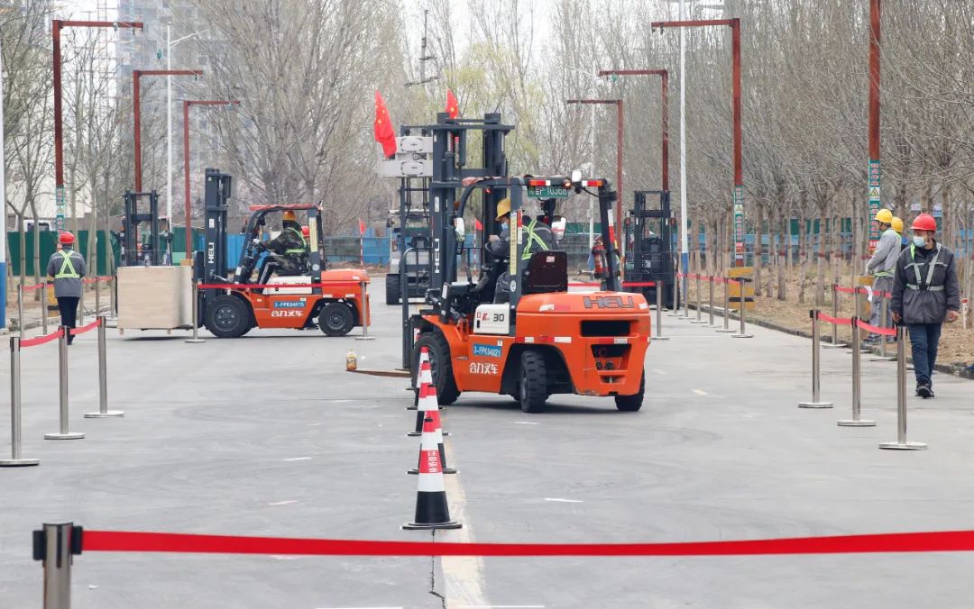 最新叉車考核，挑戰(zhàn)自我，駕馭變化，成就非凡技能與榮耀